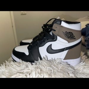 Nike Mocha 1’s ✨